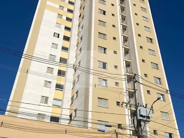 Apartamento 3 quartos e 2 banheiros, à venda, no bairro Centro em Rolândia