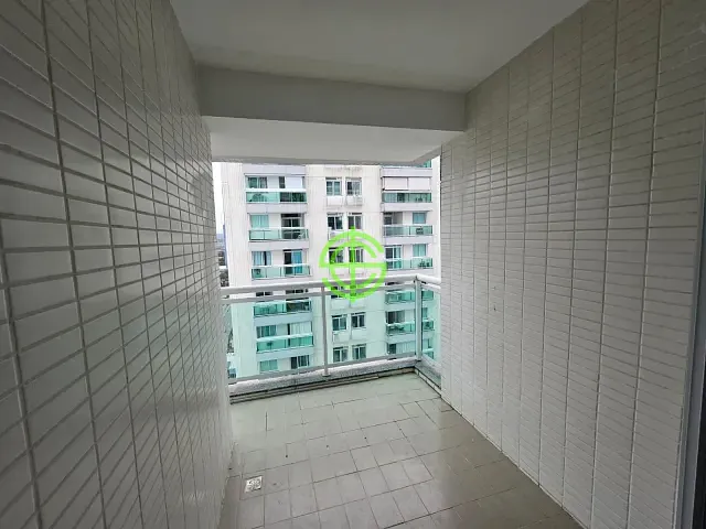 Apartamento com 72m² 2 quartos e 1 banheiro, à venda, no bairro Barra da Tijuca em Rio de Janeiro