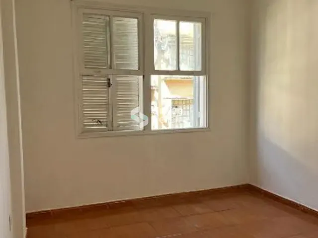 Apartamento 1 quarto e 1 banheiro, à venda, no bairro Centro em Três Rios