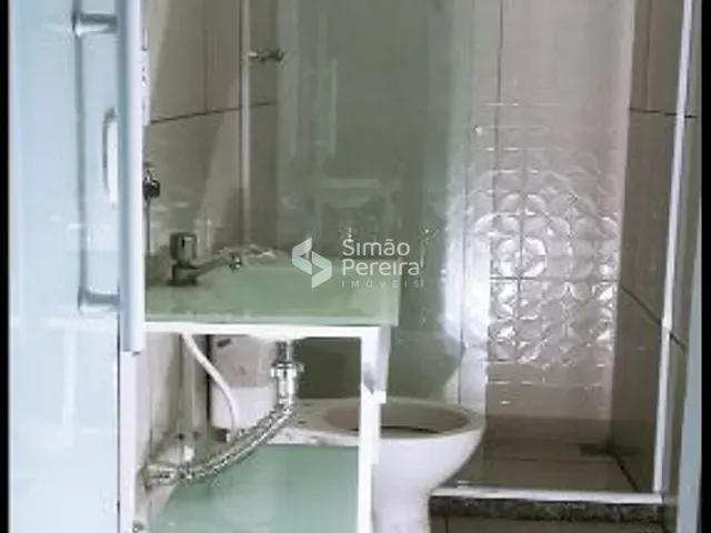 Apartamento 1 quarto e 1 banheiro, à venda, no bairro Centro em Três Rios