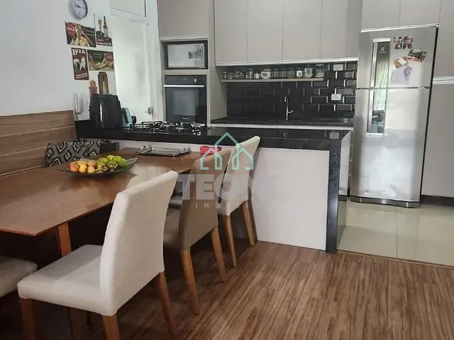 Apartamento com 83m² 3 quartos e 2 banheiros, à venda, no bairro Vila Jaboticabeira em Taubaté