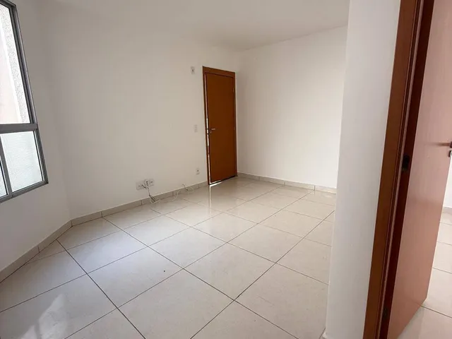 Apartamento 2 quartos e 1 banheiro, para alugar, no bairro Atlântica em Rio das Ostras