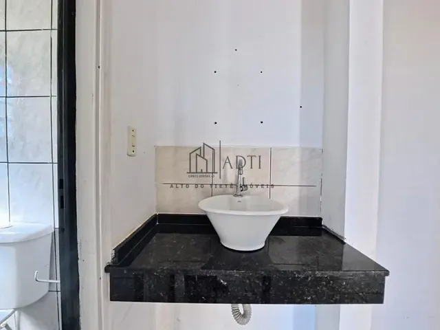 Apartamento 2 quartos e 1 banheiro, à venda, no bairro Jardim Esperança em Mogi das Cruzes