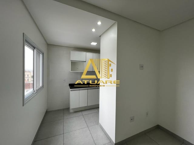 Apartamento com 30m² 1 quarto e 1 banheiro, para alugar, no bairro CENTRO em Pouso Alegre