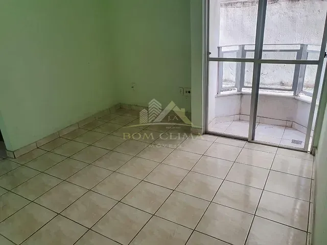 Apartamento 2 quartos e 1 banheiro, à venda, no bairro Nossa Senhora das Graças em Juiz de Fora