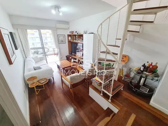 Apartamento com 162m² 3 quartos e 4 banheiros, à venda, no bairro Lagoa em Rio de Janeiro