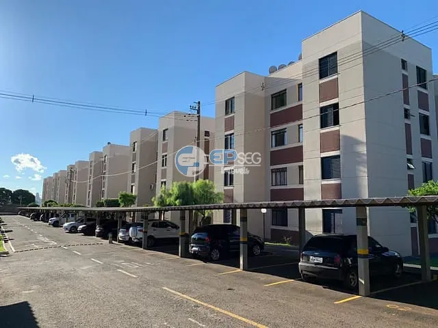 Apartamento com 76m² 2 quartos e 1 banheiro, à venda, no bairro Cidade Industrial II em Londrina