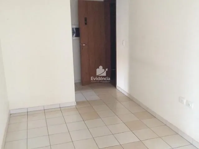 Apartamento 2 quartos e 1 banheiro, à venda, no bairro Alto da Colina em Londrina