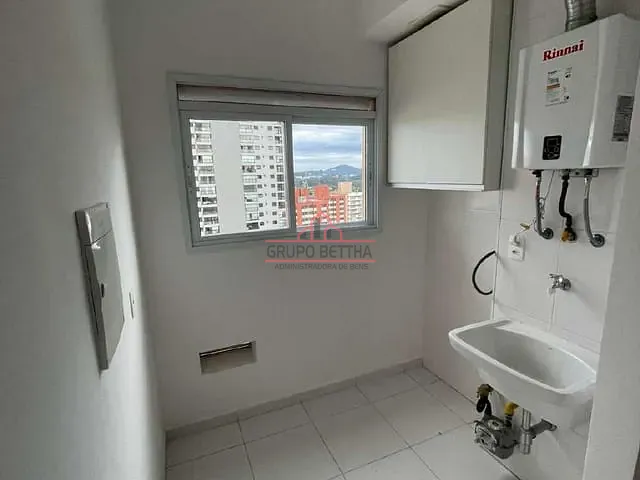 Apartamento com 59m² 2 quartos e 1 banheiro, para alugar, no bairro Tamboré em Barueri