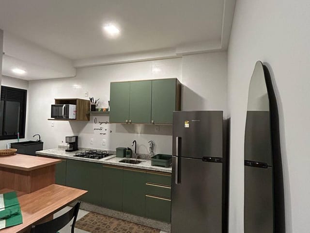 Apartamento 1 quarto e 1 banheiro, à venda, no bairro Cachoeira do Bom Jesus em Florianópolis
