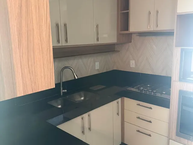 Apartamento 2 quartos e 2 banheiros, à venda, no bairro Extensão do Bosque em Rio das Ostras