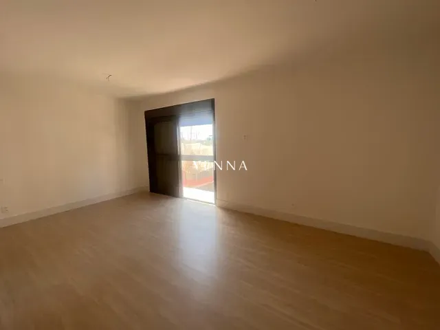 Apartamento com 333m² 3 quartos e 5 banheiros, à venda, no bairro Gleba Fazenda Palhano em Londrina