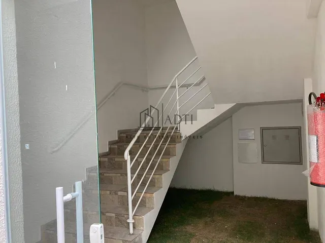 Apartamento 2 quartos e 1 banheiro, à venda, no bairro Jardim Layr em Mogi das Cruzes