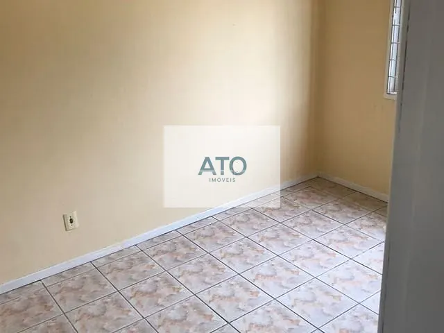 Apartamento 2 quartos e 1 banheiro, para alugar, no bairro CENTRO em Tijucas