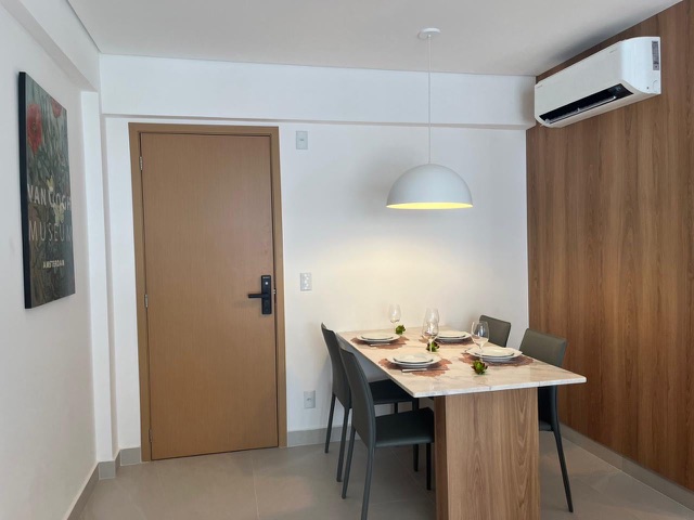 Apartamento para locação, mobiliado, Gyro Vaca Brava, Setor Bueno, Goiânia, GO