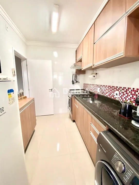 Apartamento à venda com 2 quartos, 48m² - Foto 7