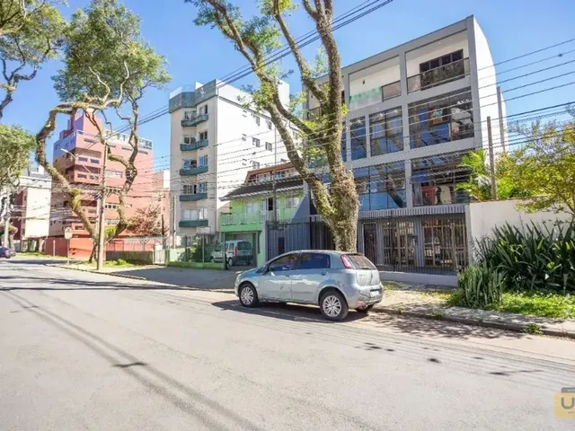 Apartamento 3 quartos e 1 banheiro, para alugar, no bairro Jardim Botânico em Curitiba
