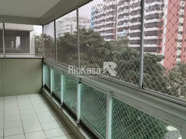 Apartamento 3 quartos e 3 banheiros, para alugar, no bairro Barra da Tijuca em Rio de Janeiro
