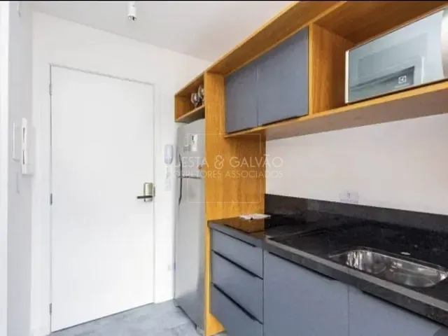 Apartamento com 20m² 1 quarto e 1 banheiro, para alugar, no bairro Rebouças em Curitiba