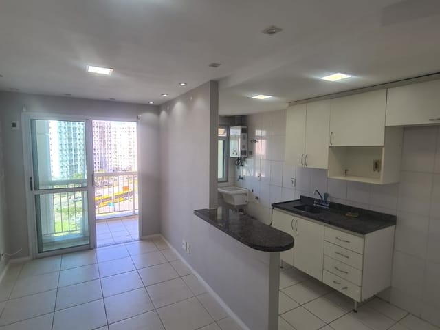 Apartamento com 80m² 3 quartos e 2 banheiros, para alugar, no bairro Barra Olímpica em Rio de Janeiro