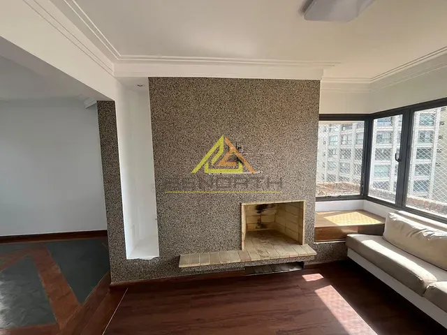 Apartamento com 250m² 4 quartos e 5 banheiros, para alugar, no bairro Jardim Europa em São Paulo