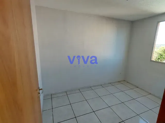 Apartamento 2 quartos e 1 banheiro, à venda, no bairro Conjunto Vera Cruz em Goiânia