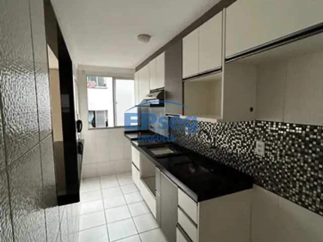 Apartamento 2 quartos e 1 banheiro, à venda, no bairro Jardim Nações Unidas em Londrina