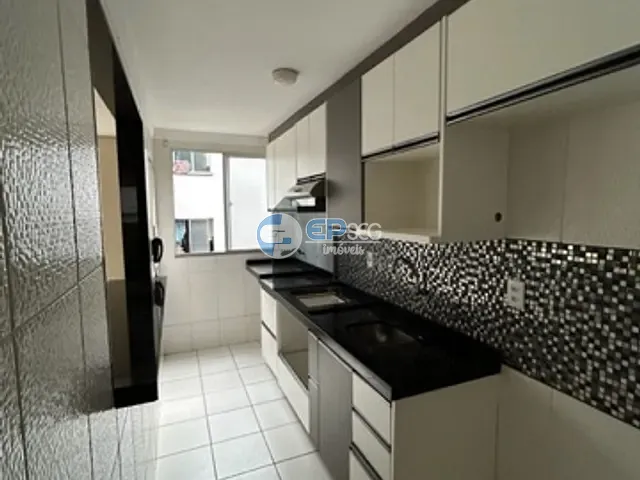 Apartamento 2 quartos e 1 banheiro, à venda ou para alugar, no bairro Jardim Nações Unidas em Londrina