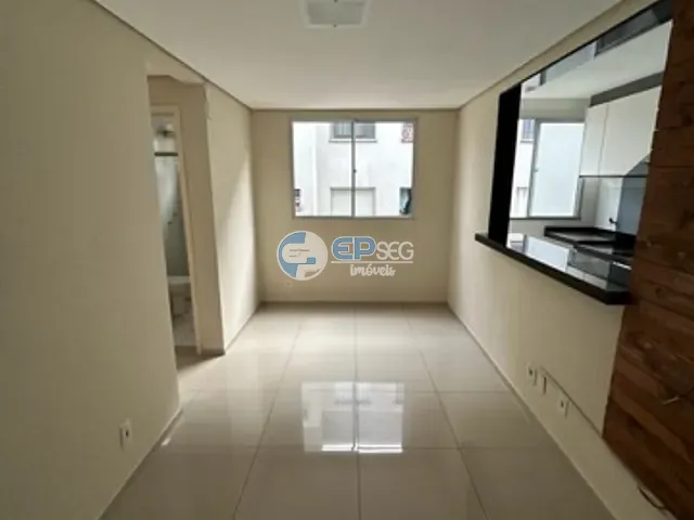 Apartamento 2 quartos e 1 banheiro, à venda ou para alugar, no bairro Jardim Nações Unidas em Londrina
