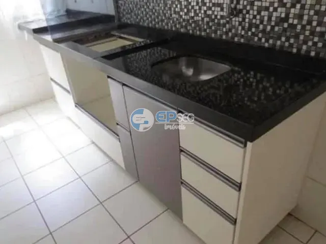 Apartamento 2 quartos e 1 banheiro, à venda, no bairro Jardim Nações Unidas em Londrina