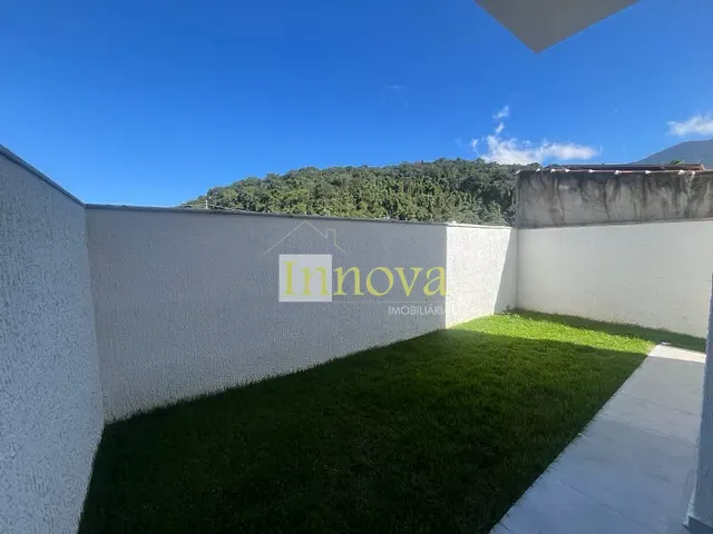 Apartamento 2 quartos e 2 banheiros, à venda, no bairro Massaguacu em Caraguatatuba