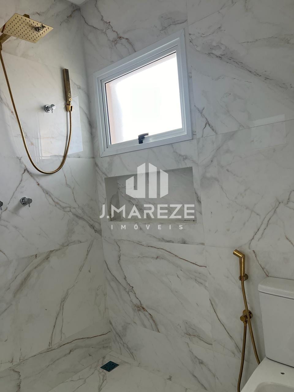 Apartamento à venda com 3 quartos, 137m² - Foto 16