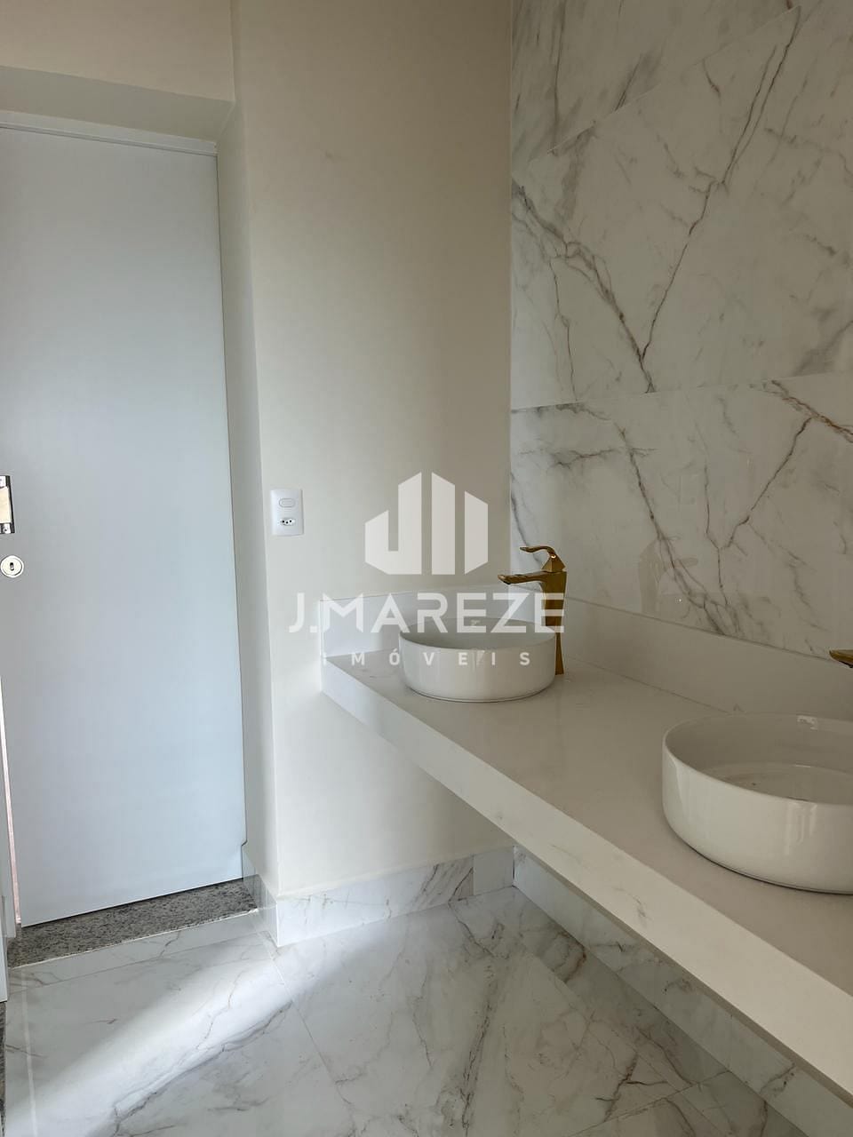 Apartamento à venda com 3 quartos, 137m² - Foto 19