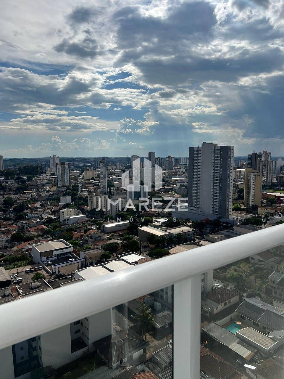 Apartamento à venda com 3 quartos, 137m² - Foto 25