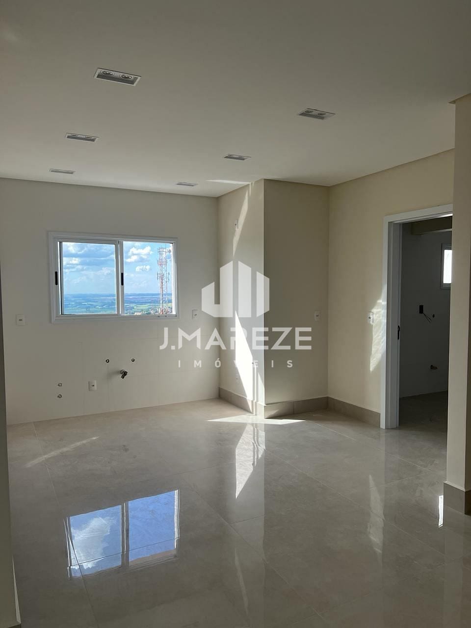 Apartamento à venda com 3 quartos, 137m² - Foto 6