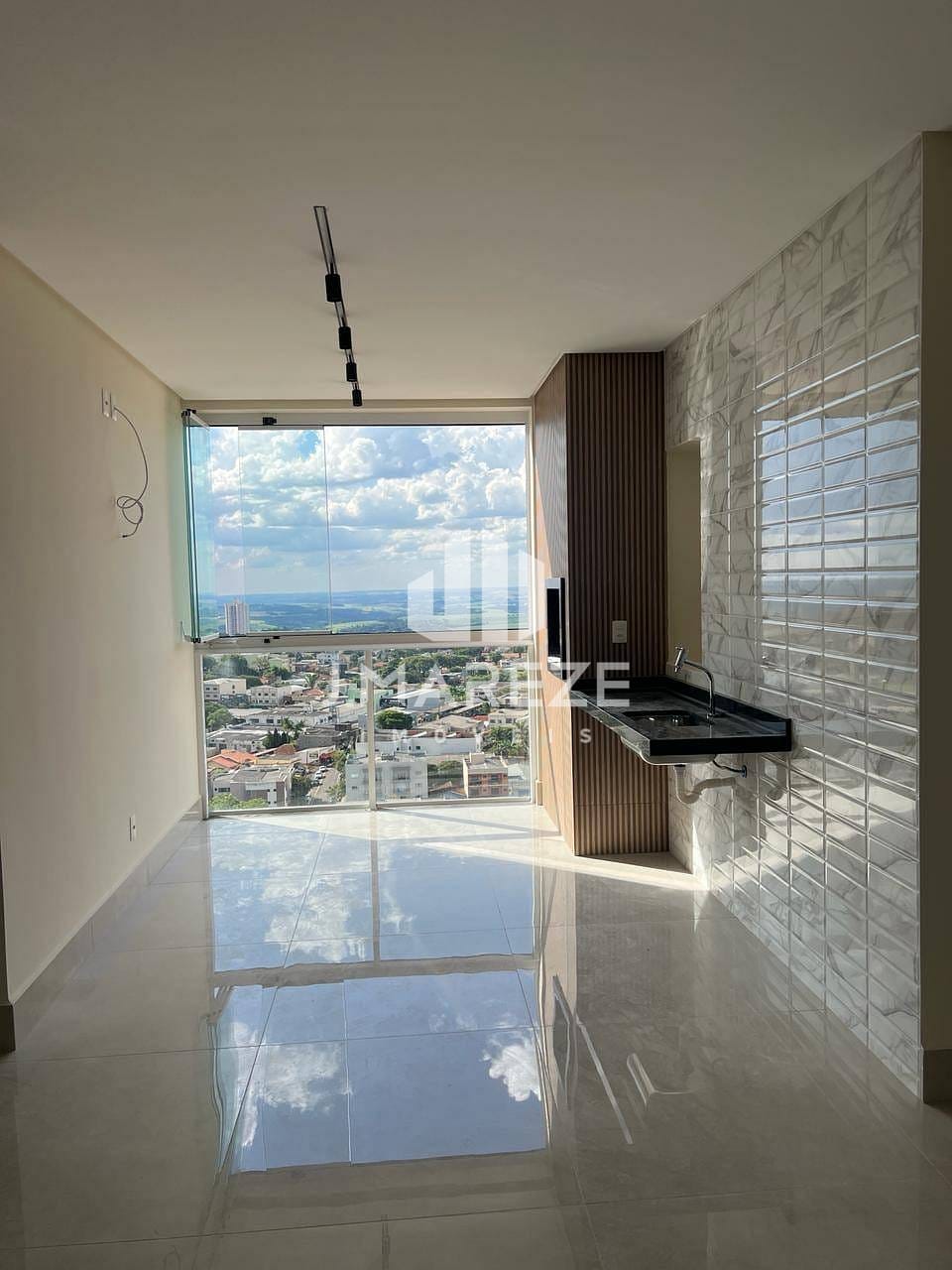 Apartamento à venda com 3 quartos, 137m² - Foto 10