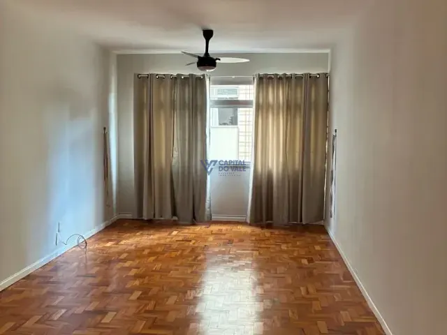 Apartamento 3 quartos e 2 banheiros, para alugar, no bairro Jardim São Dimas em São José dos Campos