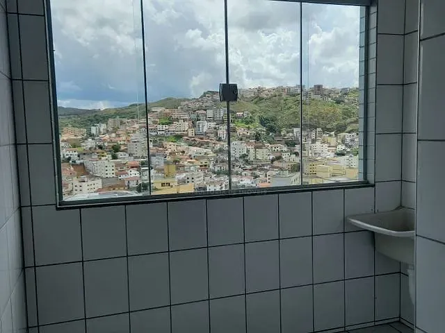 Apartamento com 120m² 2 quartos e 2 banheiros, para alugar, no bairro Jardim Quisisana em Poços de Caldas