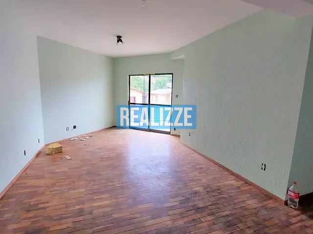 Apartamento 3 quartos e 1 banheiro, para alugar, no bairro Centro em Marau