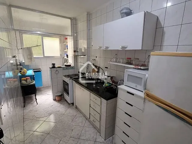 Apartamento 1 quarto e 1 banheiro, à venda, no bairro Barra Funda em Guarujá