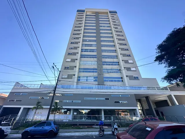 Apartamento com 222m² 3 quartos e 4 banheiros, à venda, no bairro Centro em Apucarana