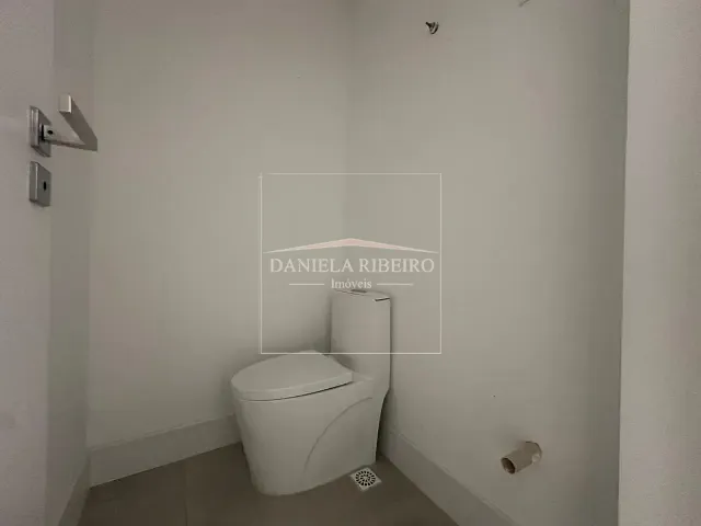 Apartamento 2 quartos e 3 banheiros, à venda, no bairro Perequê em Porto Belo