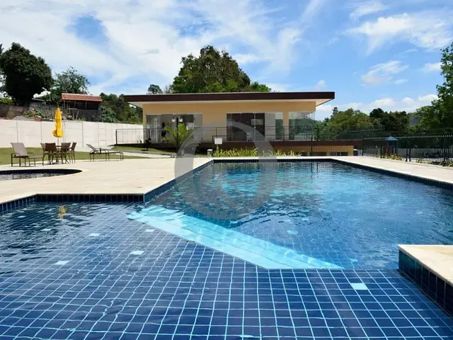 Apartamento com 8500m² 2 quartos e 2 banheiros, à venda, no bairro Vila Santa Clara em Atibaia