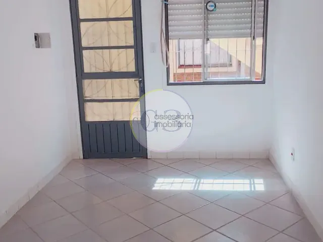 Apartamento 2 quartos e 1 banheiro, para alugar, no bairro Centro em Pelotas