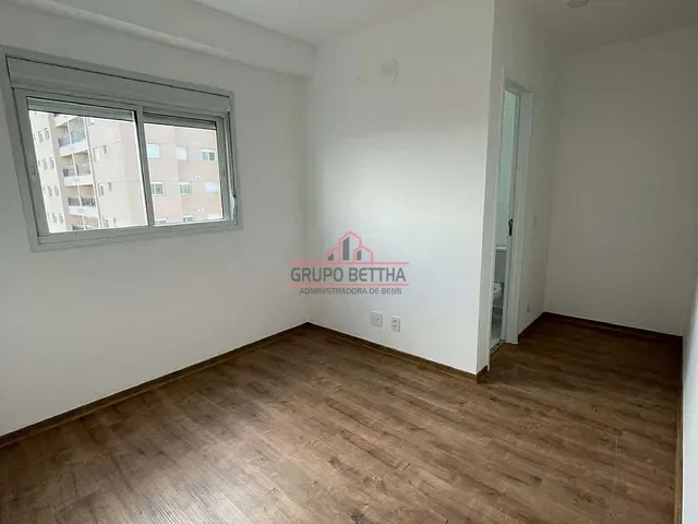Apartamento com 60m² 2 quartos e 1 banheiro, para alugar, no bairro Jardim das Belezas em Carapicuíba