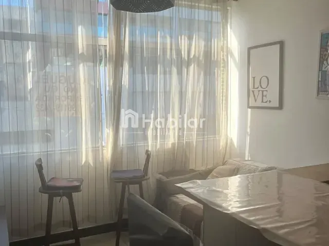 Apartamento 3 quartos e 2 banheiros, à venda, no bairro Barra em Salvador
