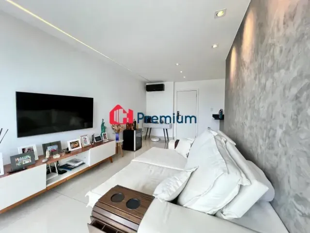Apartamento 2 quartos e 2 banheiros, à venda, no bairro Barra da Tijuca em Rio de Janeiro