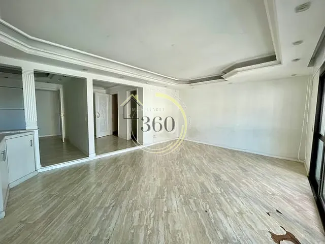 Apartamento com 186m² 4 quartos e 5 banheiros, à venda, no bairro Vila Regente Feijó em São Paulo
