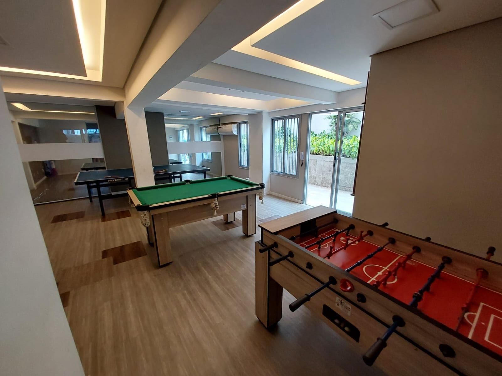 Apartamento à venda com 2 quartos, 53m² - Foto 17