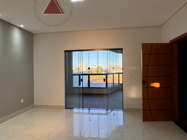 Apartamento com 100m² 2 quartos e 2 banheiros, à venda, no bairro Jardim Botânico em Franca